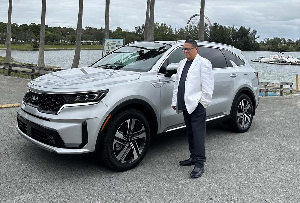 Kia Sorento Hybrid SX Prestige AWD Del 2023 Un Elegante SUV De Tres